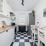 Comfortable Two-bedroom Strzelcow By Renters Appartement