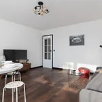 Comfortable Two-bedroom Strzelcow By Renters * Cracovie