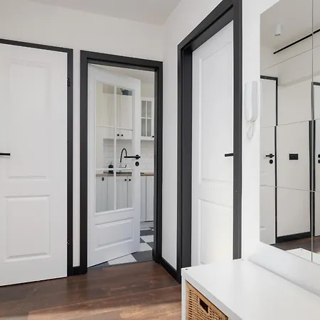 Comfortable Two-bedroom Strzelców By Renters *